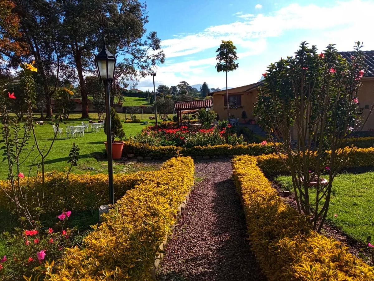 Campestre Franchesca Hotel *